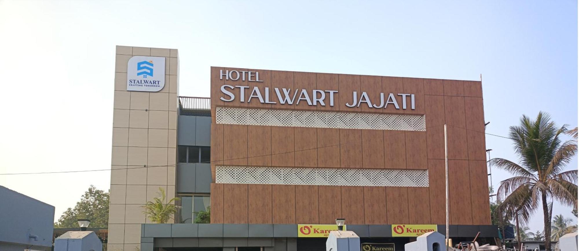 Hotel Stalwart Jajati بوهفانيشفار المظهر الخارجي الصورة